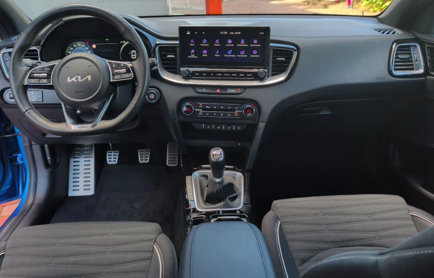 Kia Proceed _SBK 1,5T-GDI 6MT MY24 GT-LINE+TEC+AEB
