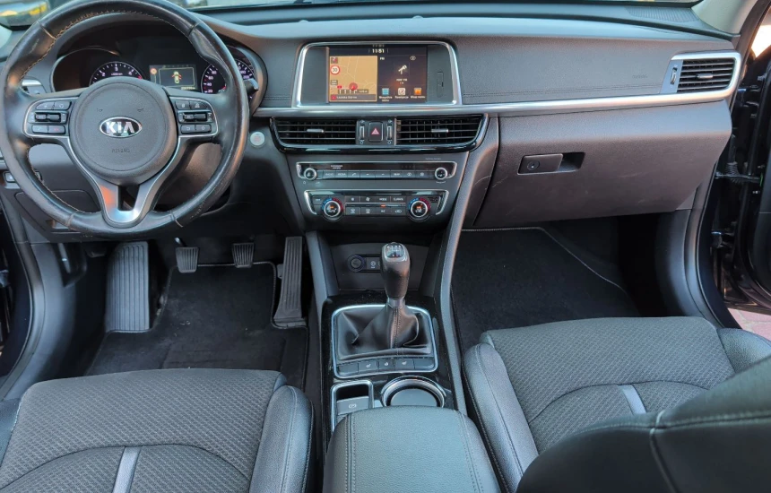 Kia Optima 1.7 CRDi L + NAV sedan