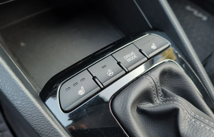 Kia Stonic  1.0 T-GDI DCT M + SMT 