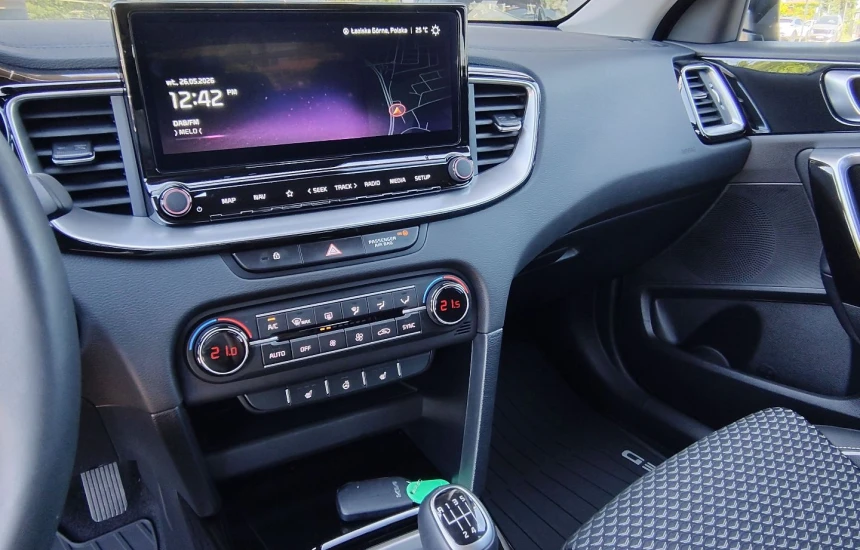 Kia Ceed SW 1.5 T-GDI Tribute