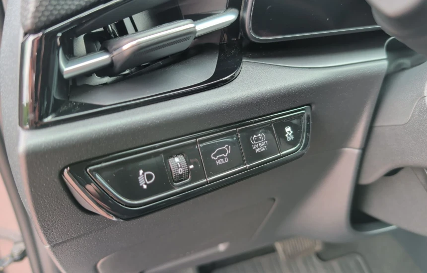 Kia Niro 1.6 GDI MY23 BUSINESS LINE_HEV