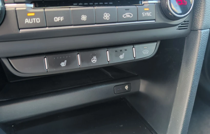 Kia Proceed _SBK 1,5T-GDI 6MT MY24 GT-LINE+TEC+AEB