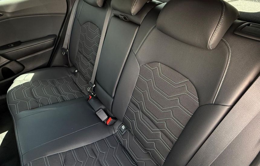 Kia XCeed Tribute + pakiet zimowy+ AEB